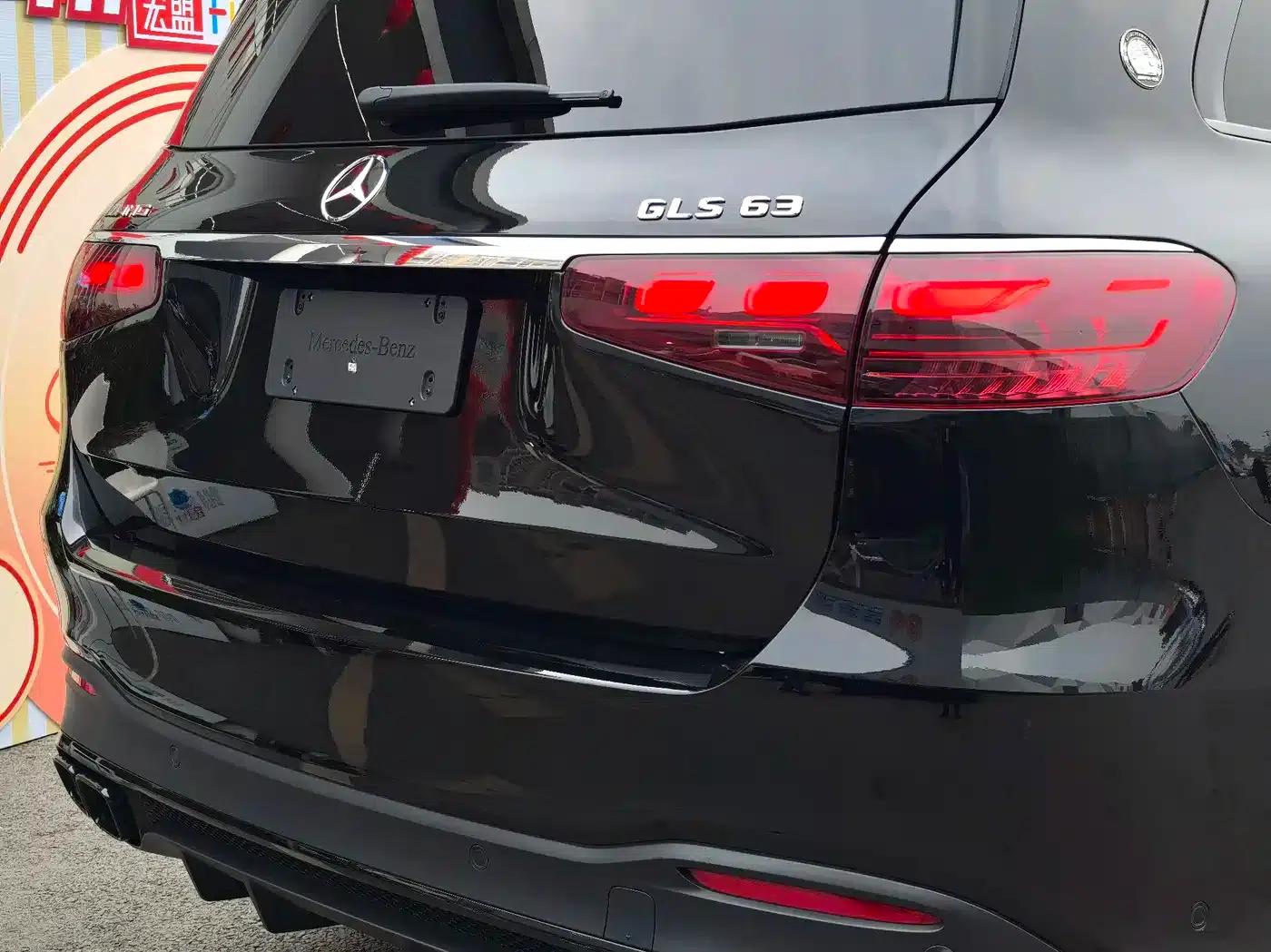 2024 Mercedes-Benz GLS AMG 63 4MATIC+ — миниатюра 8
