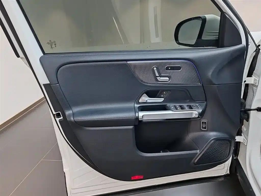 Mercedes-Benz EQB 2023 EQB 260 — миниатюра 9