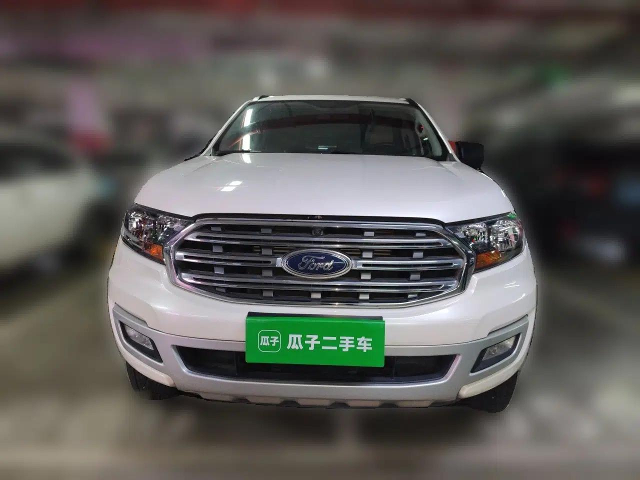 Ford Everest 2019 2.0T Gasoline Automatic 4x4 Elite Edition 5 Seats — миниатюра 2