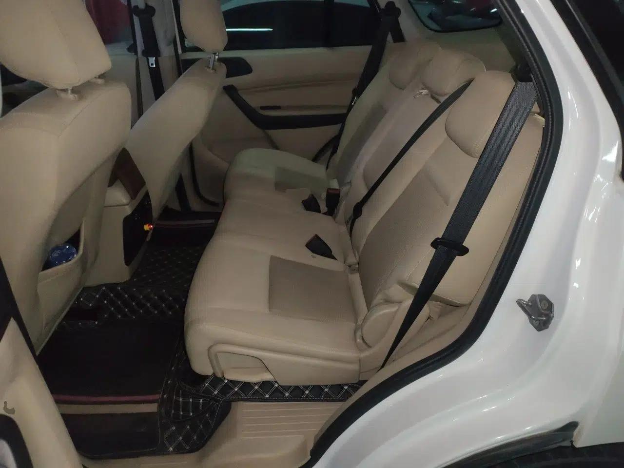 Ford Everest 2019 2.0T Gasoline Automatic 4x4 Elite Edition 5 Seats — миниатюра 18