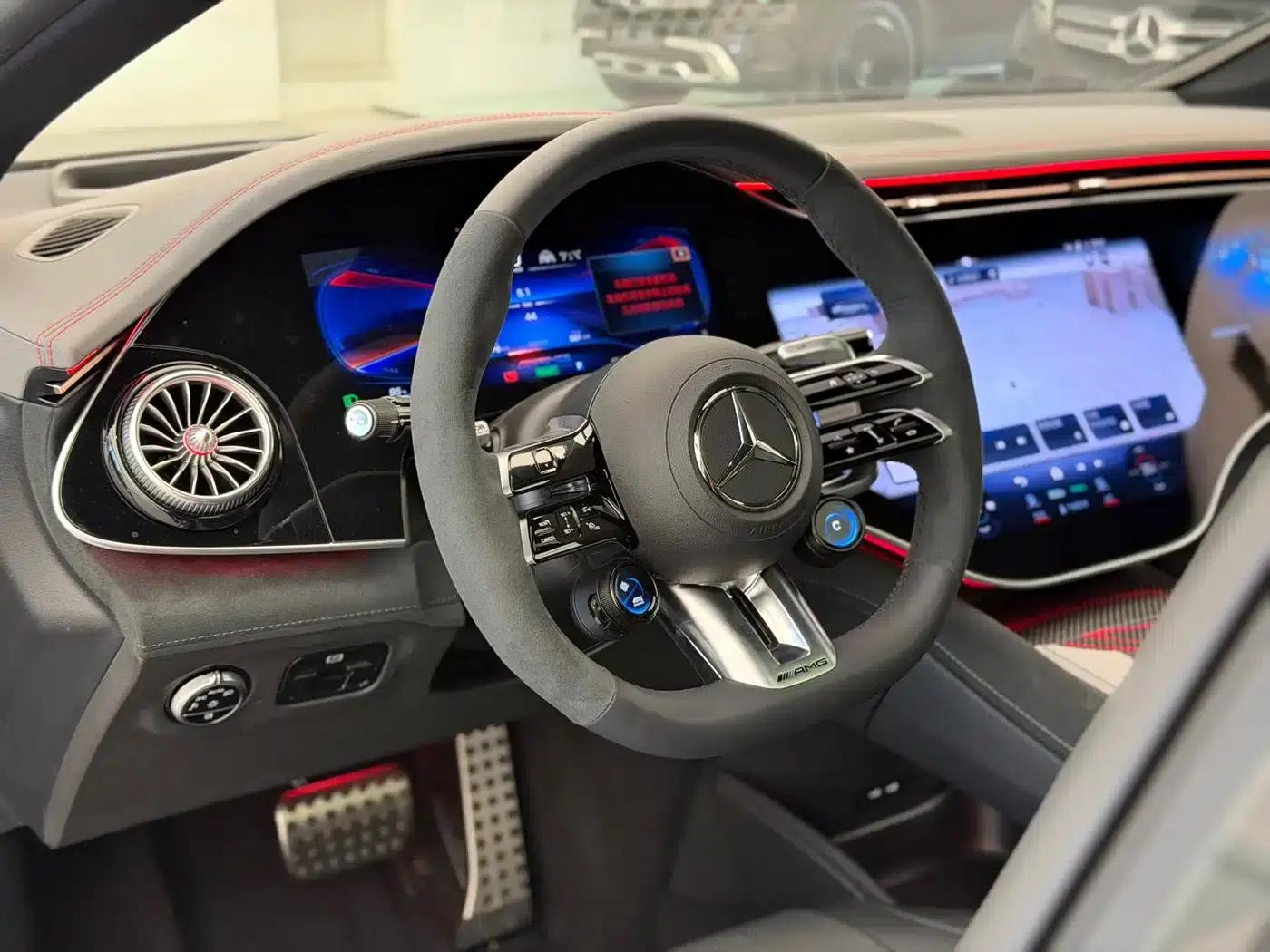 2023 Mercedes-Benz EQE AMG 53 4MATIC+ — миниатюра 12