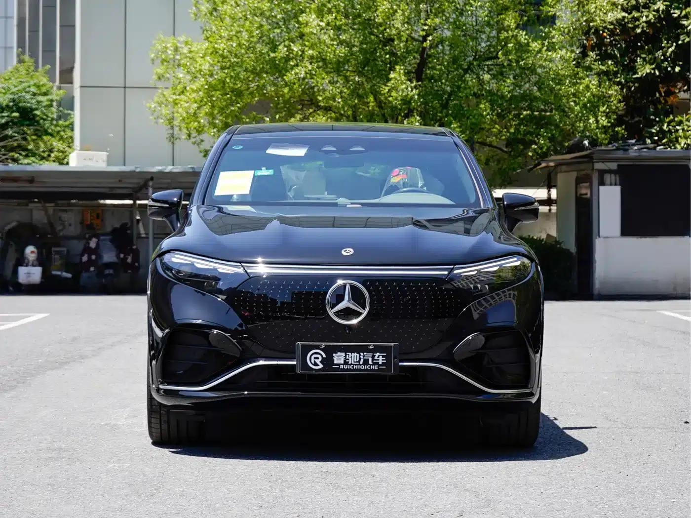 Mercedes-Benz EQS SUV 2025 500 4MATIC — миниатюра 2