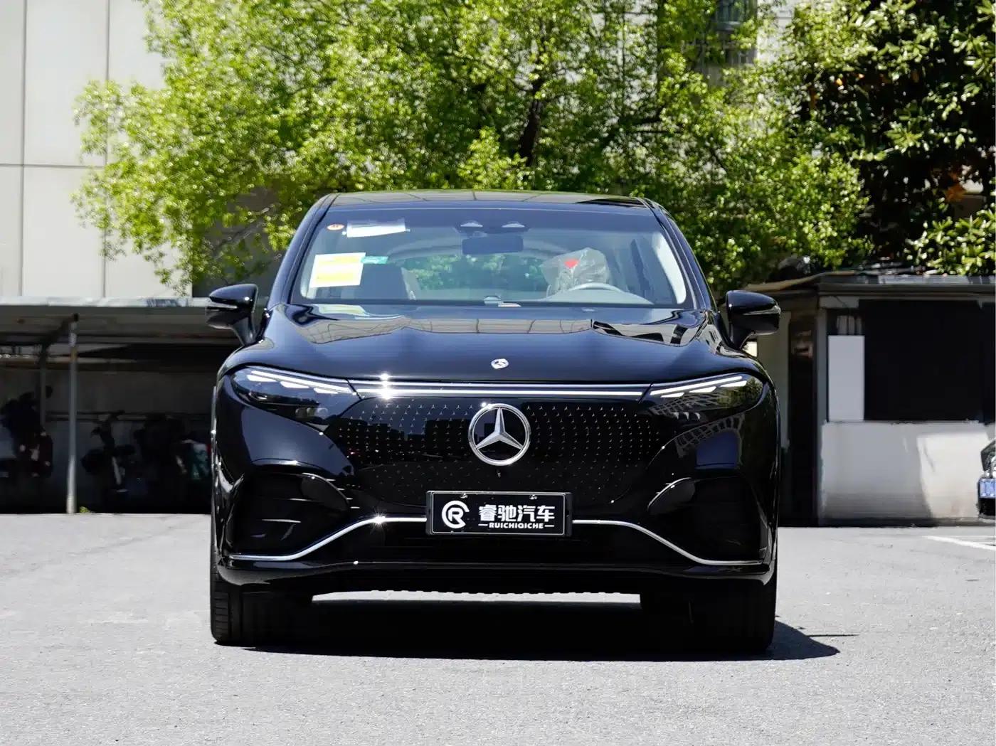 Mercedes-Benz EQS SUV 2025 500 4MATIC — миниатюра 2