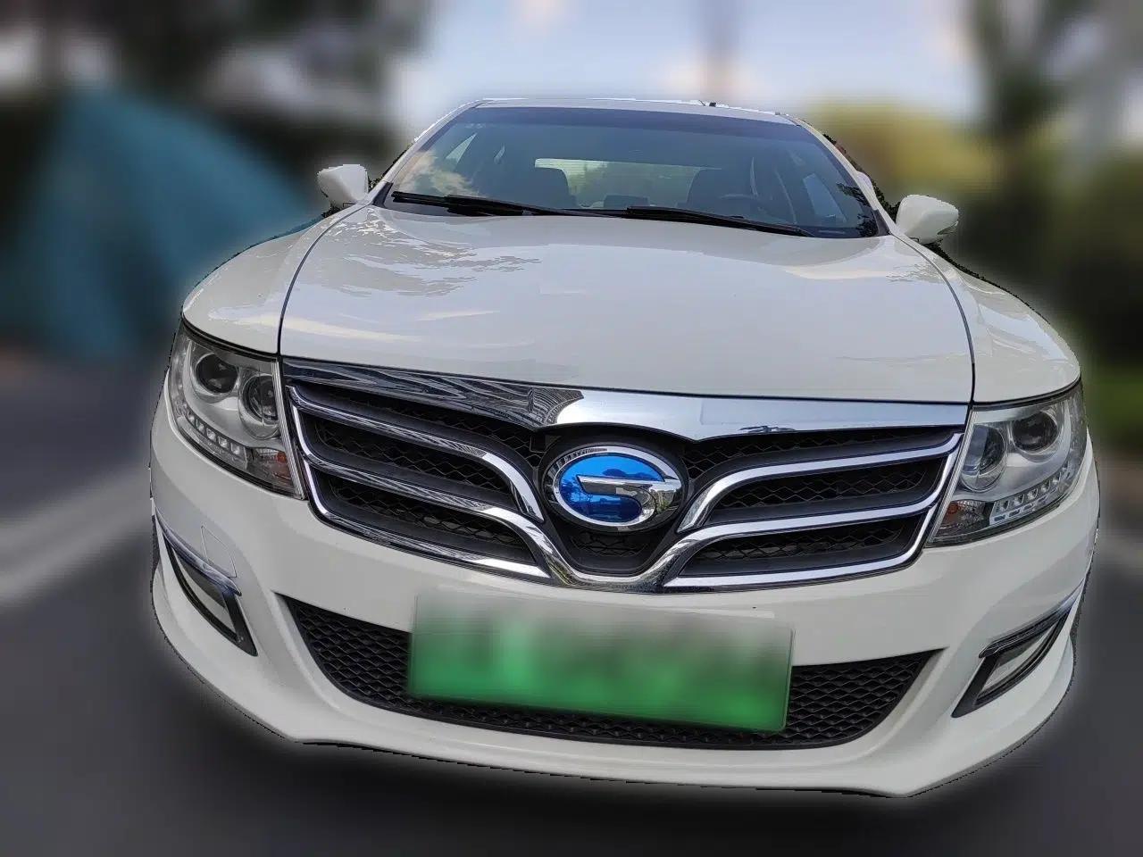 GAC Trumpchi GA5 New Energy 2015 Range-Extended Luxury Edition — миниатюра 2