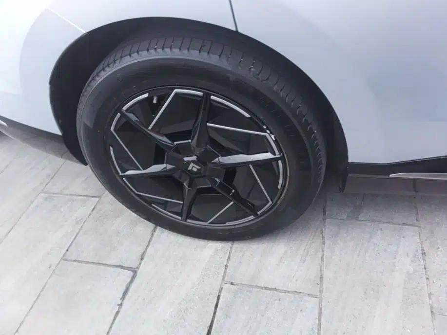 Hyptec HT 2023 670 Rear-Drive Ultra-High-Voltage NDA Version — миниатюра 10