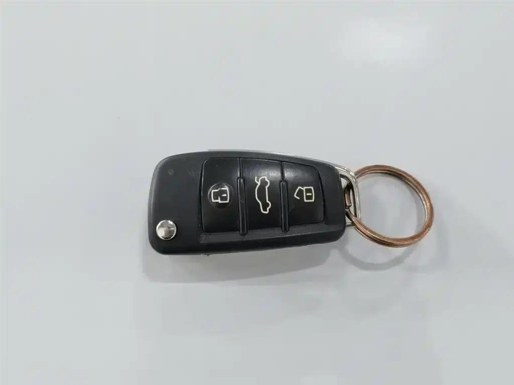 Audi A1 2014 30 TFSI Sportback Comfort — миниатюра 19