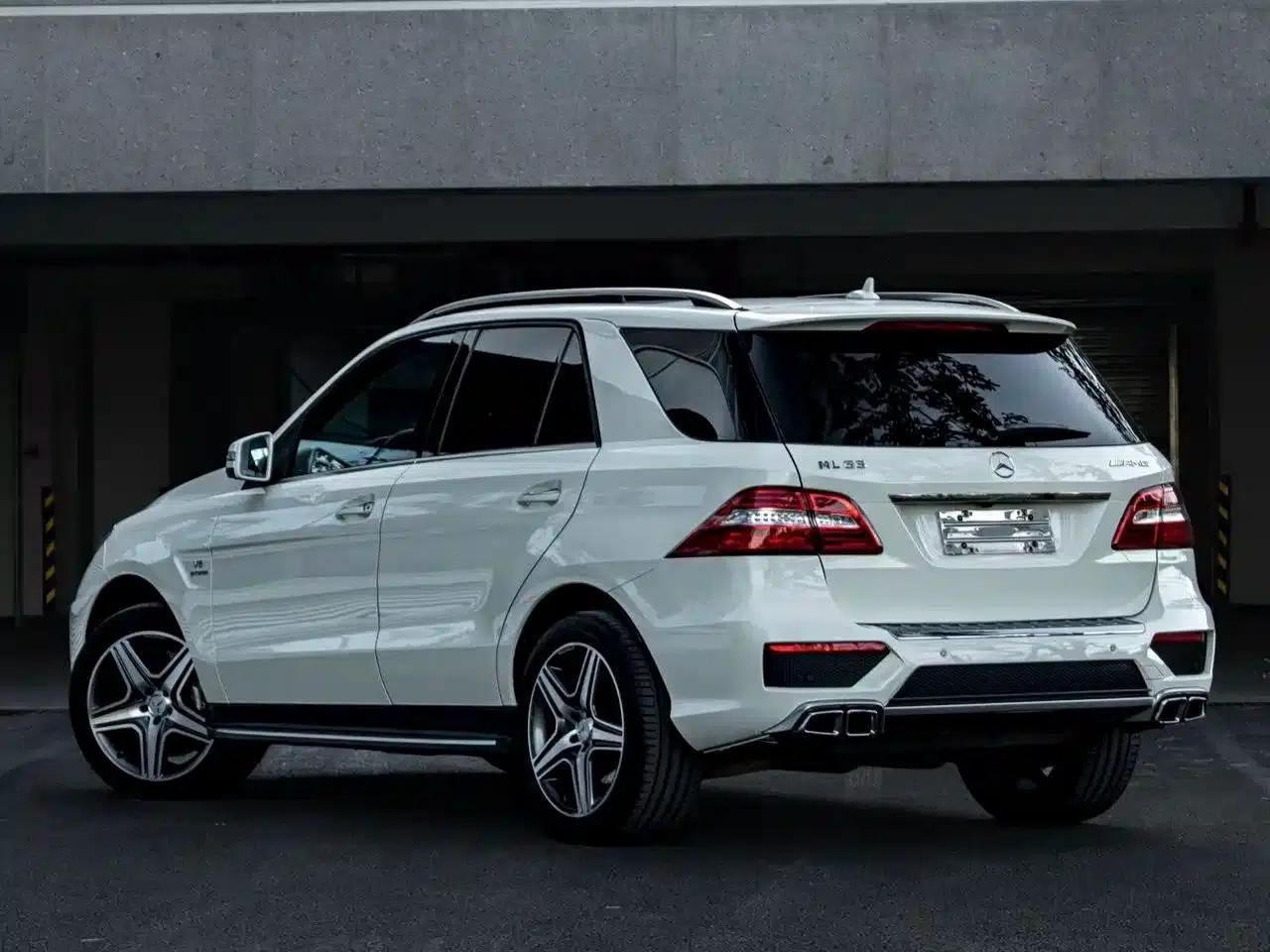 2012 Mercedes-Benz M-Class AMG ML 63 — миниатюра 5