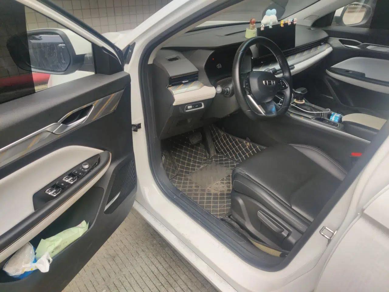 Geely Auto Emgrand L 2022 1.4T CVT Flagship Edition — миниатюра 17