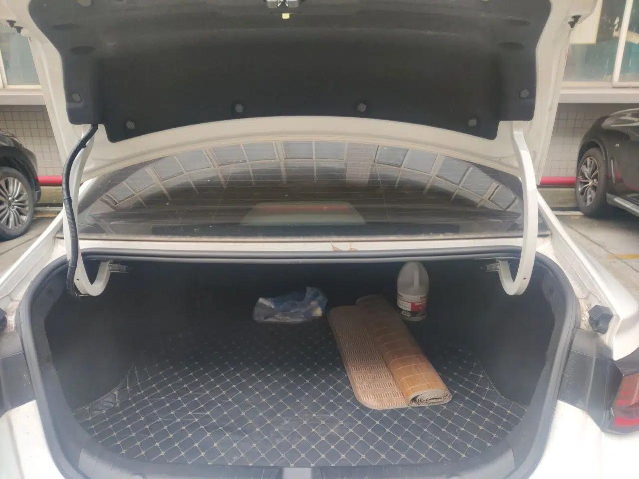 Geely Auto Emgrand L 2022 1.4T CVT Flagship Edition — миниатюра 20