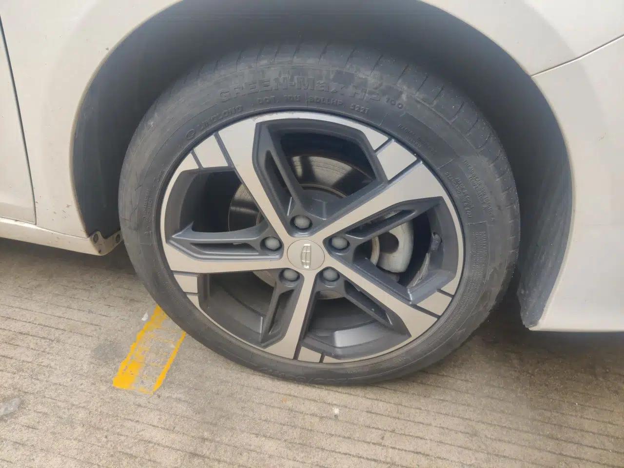 Geely Auto Emgrand L 2022 1.4T CVT Flagship Edition — миниатюра 8