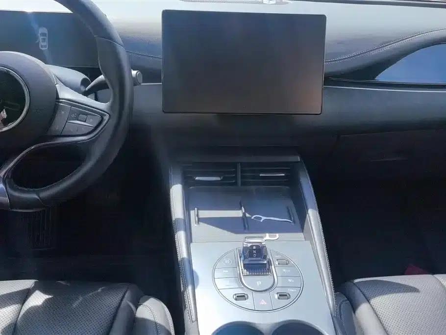 Seal 06 DM-i Touring Edition 2025 DM-i 80KM Premium — миниатюра 13