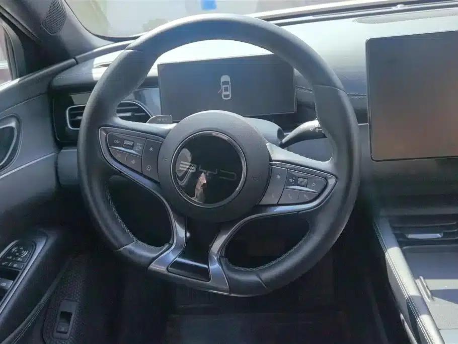 Seal 06 DM-i Touring Edition 2025 DM-i 80KM Premium — миниатюра 15
