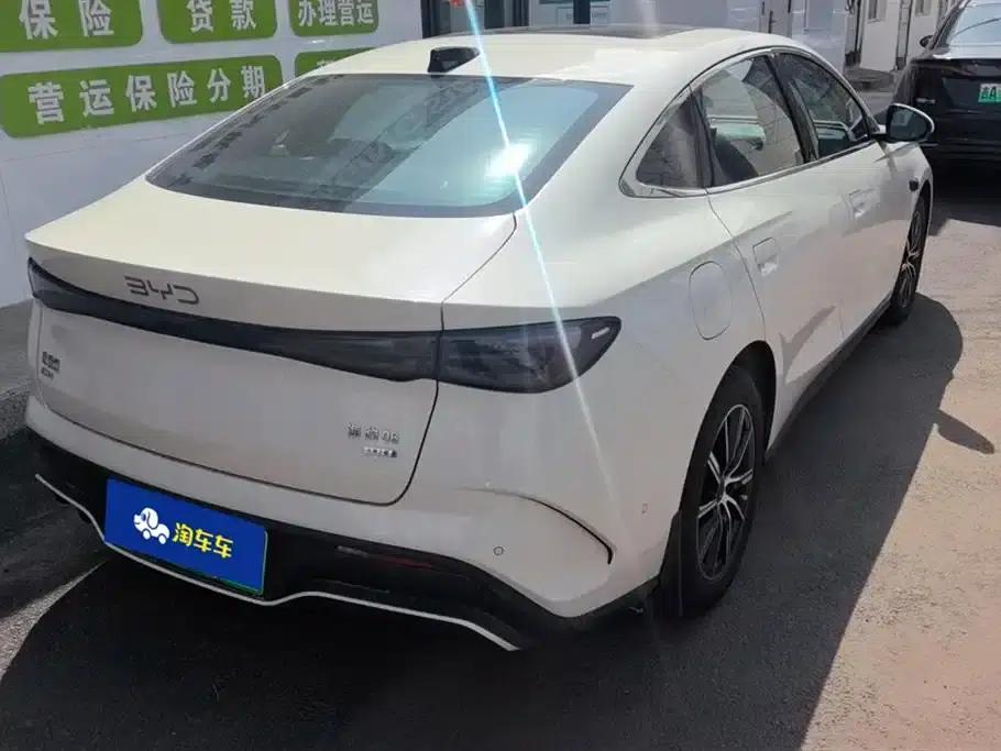 Seal 06 DM-i Touring Edition 2025 DM-i 80KM Premium — миниатюра 3