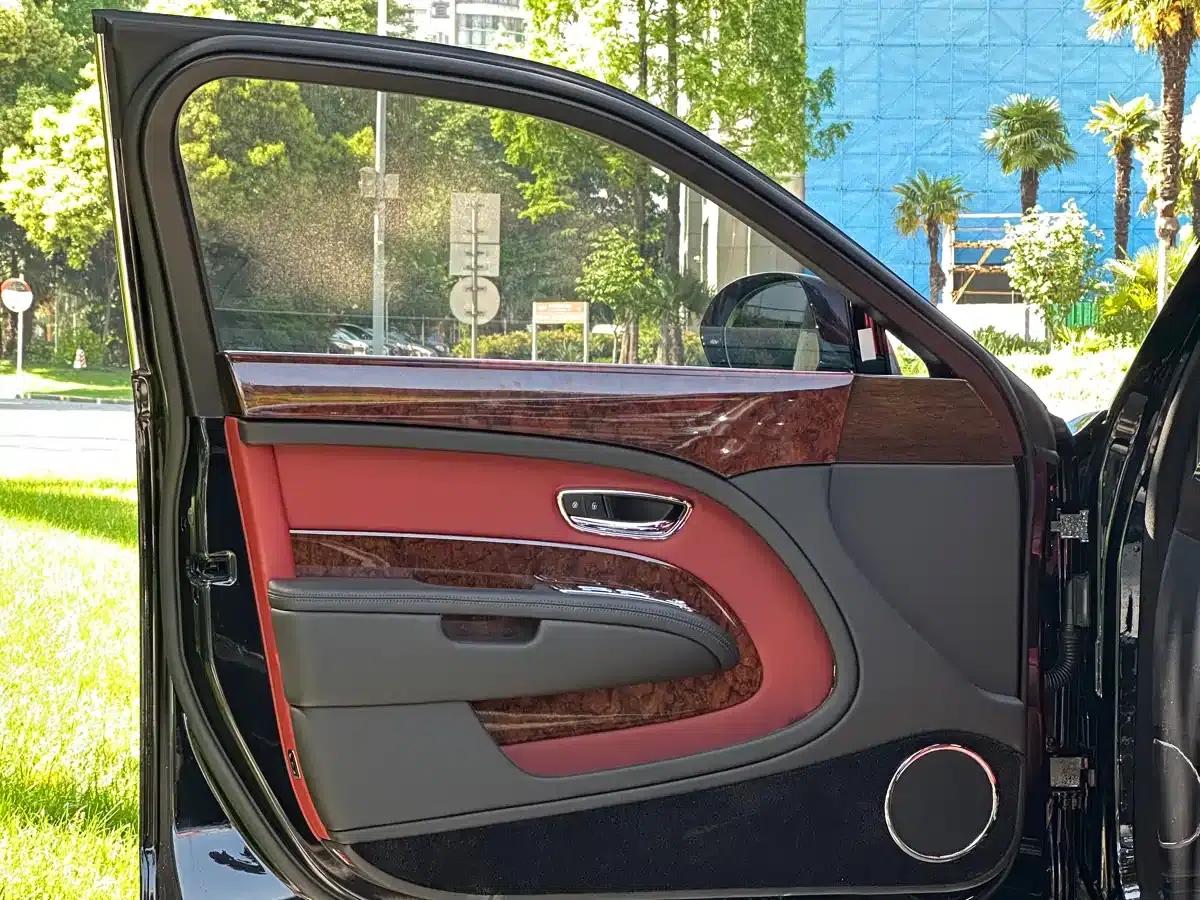 Mulsanne 2017 6.8T Long Wheelbase — миниатюра 29