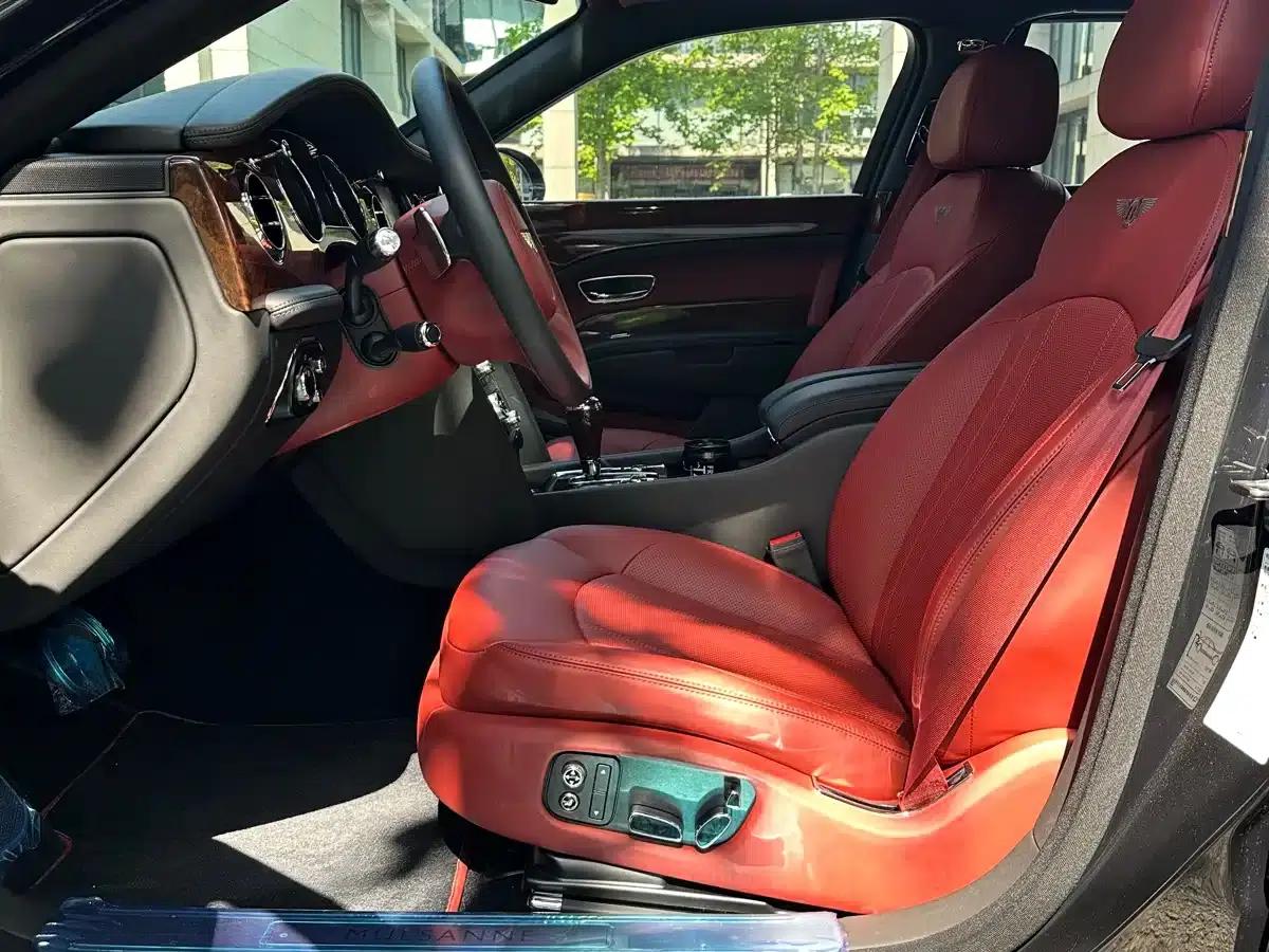 Mulsanne 2017 6.8T Long Wheelbase — миниатюра 10