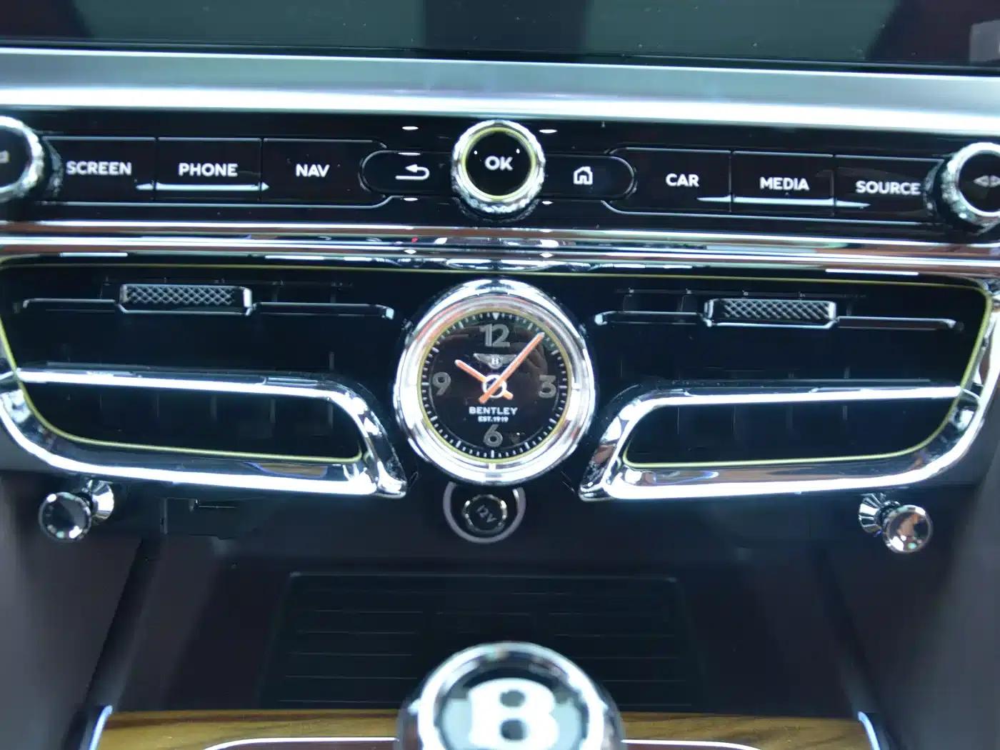 2022 Flying Spur Plug-in Hybrid 2.9T V6 — миниатюра 12