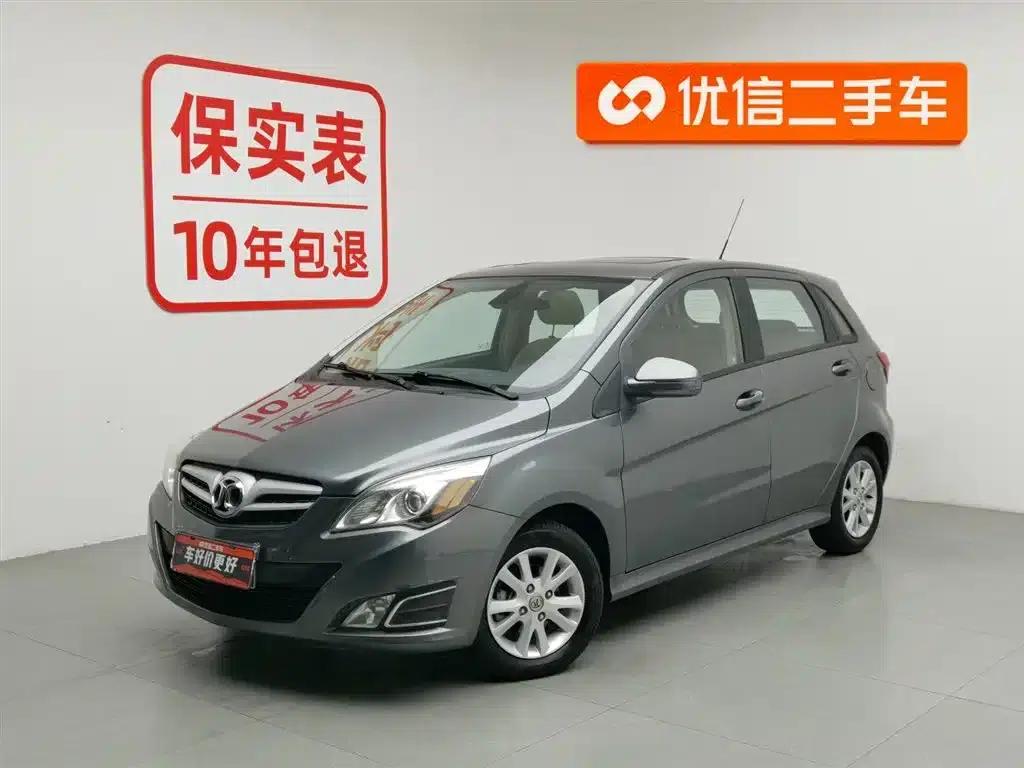 Beijing Automotive E-Series 2012 Hatchback 1.5L Automatic Comfort Edition — миниатюра 1