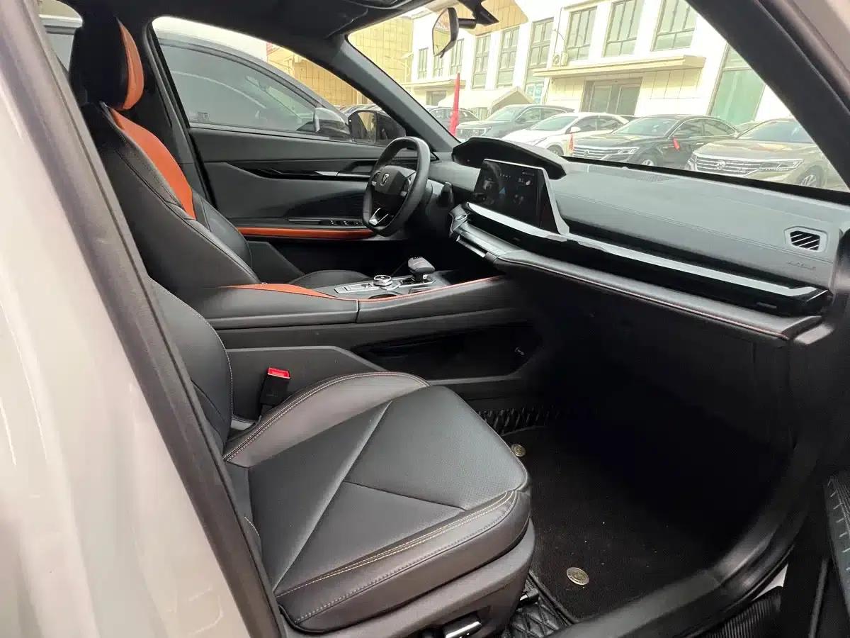 Changan UNI-V Smart Electric iDD 2023 Model, Smart Electric iDD 1.5T, 113km Smart Fun Edition (Fast Version) — миниатюра 6