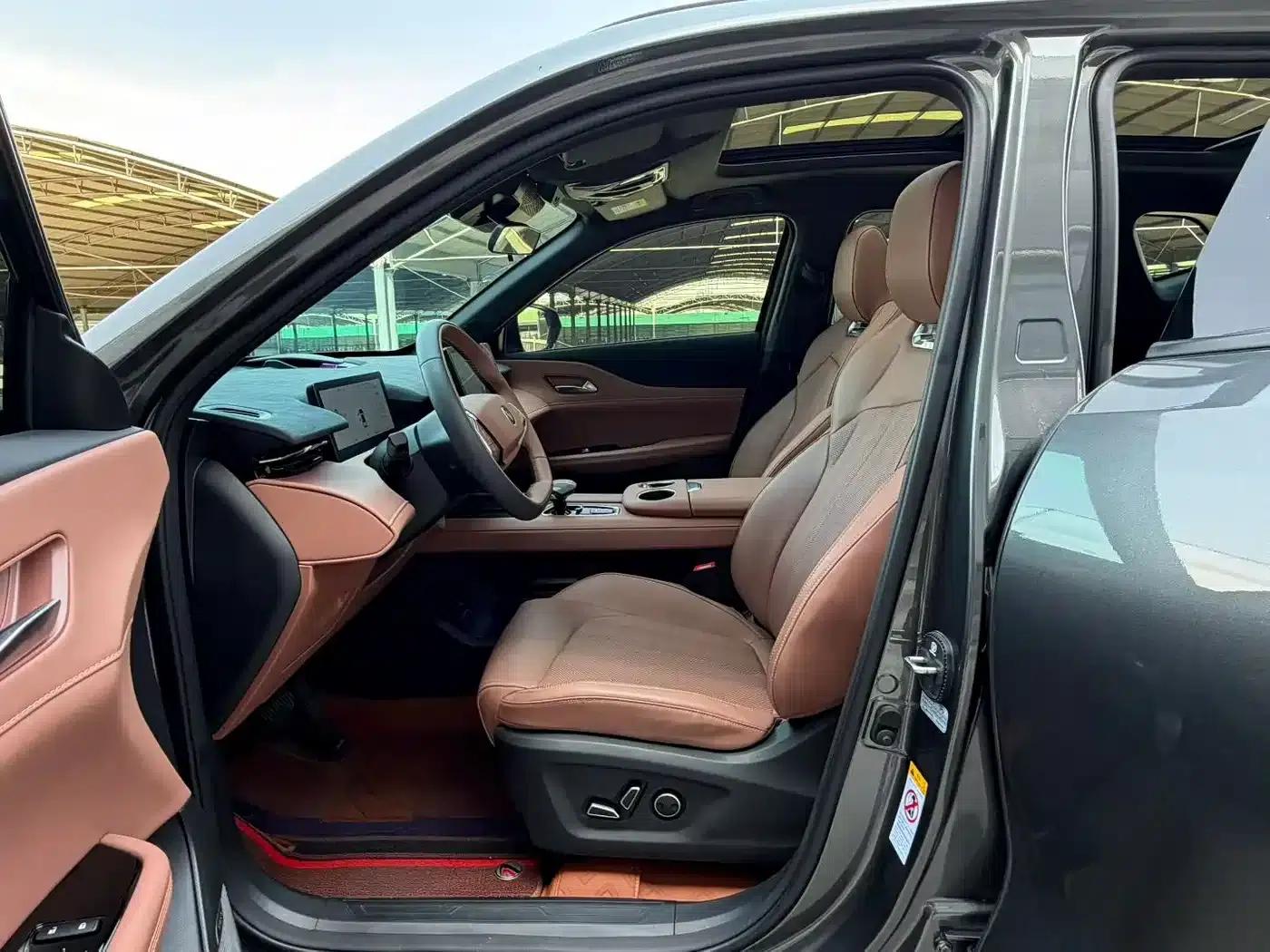 Changan UNI-Z 2025 1.5T Premium Edition — миниатюра 6