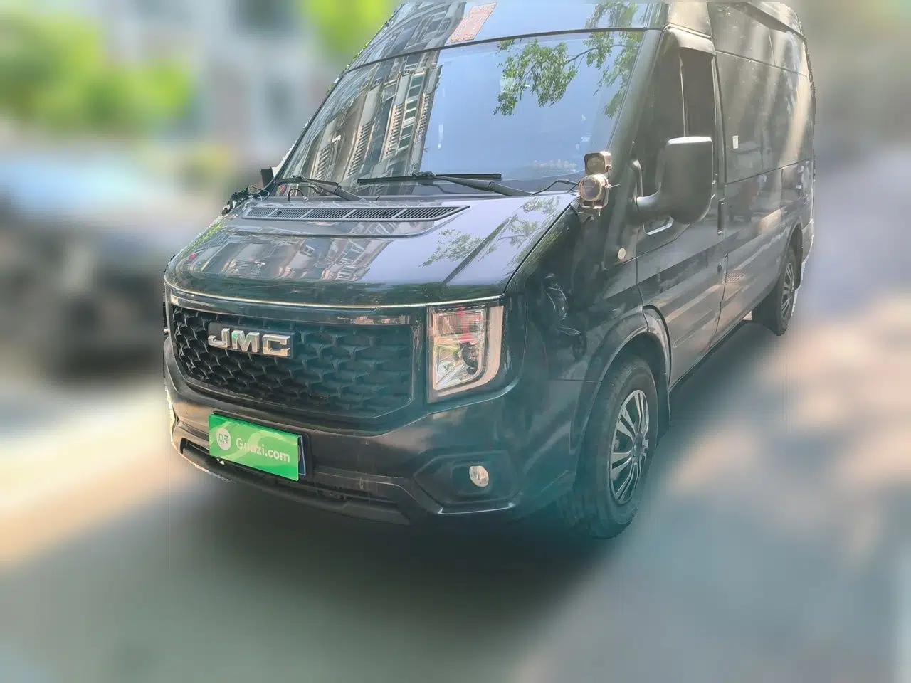 JMC Fushun 2023 2.0T Automatic Mid-Range Mid-Roof Commercial Multi-Purpose 7-Seater Passenger Vehicle — миниатюра 1