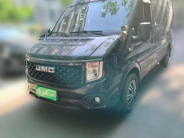 JMC Fushun 2023 2.0T Automatic Mid-Range Mid-Roof Commercial Multi-Purpose 7-Seater Passenger Vehicle