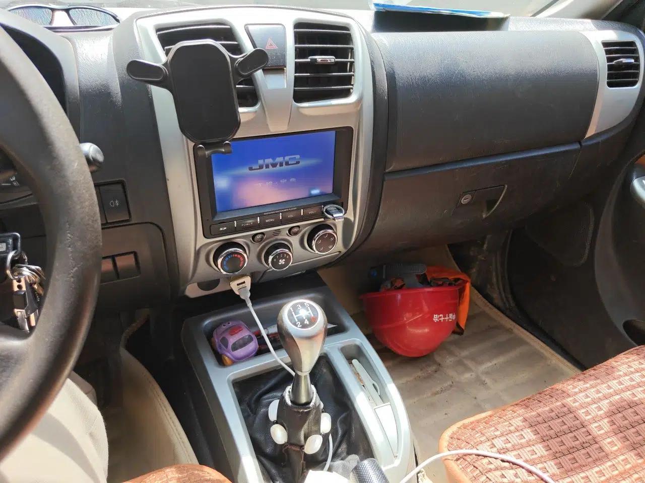 JMC Baodian 2016 2.8T New Value-Added Diesel Two-Wheel Drive Standard Version Long Wheelbase – JX493ZLQ4G — миниатюра 14
