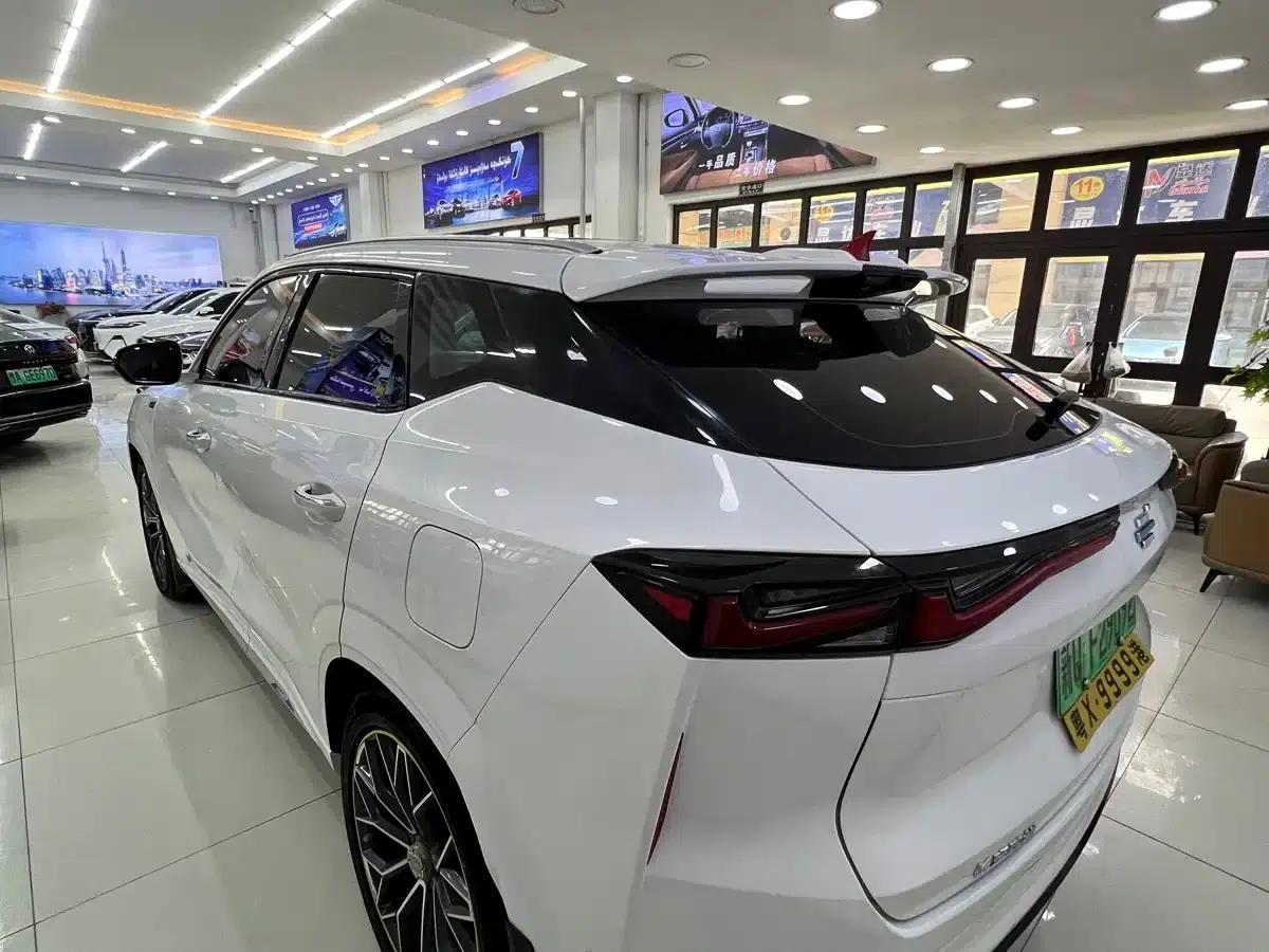 Changan Oushang Z6 New Energy 2022 Blue Whale iDD 150KM Flagship PLUS Smart Parking Edition — миниатюра 8