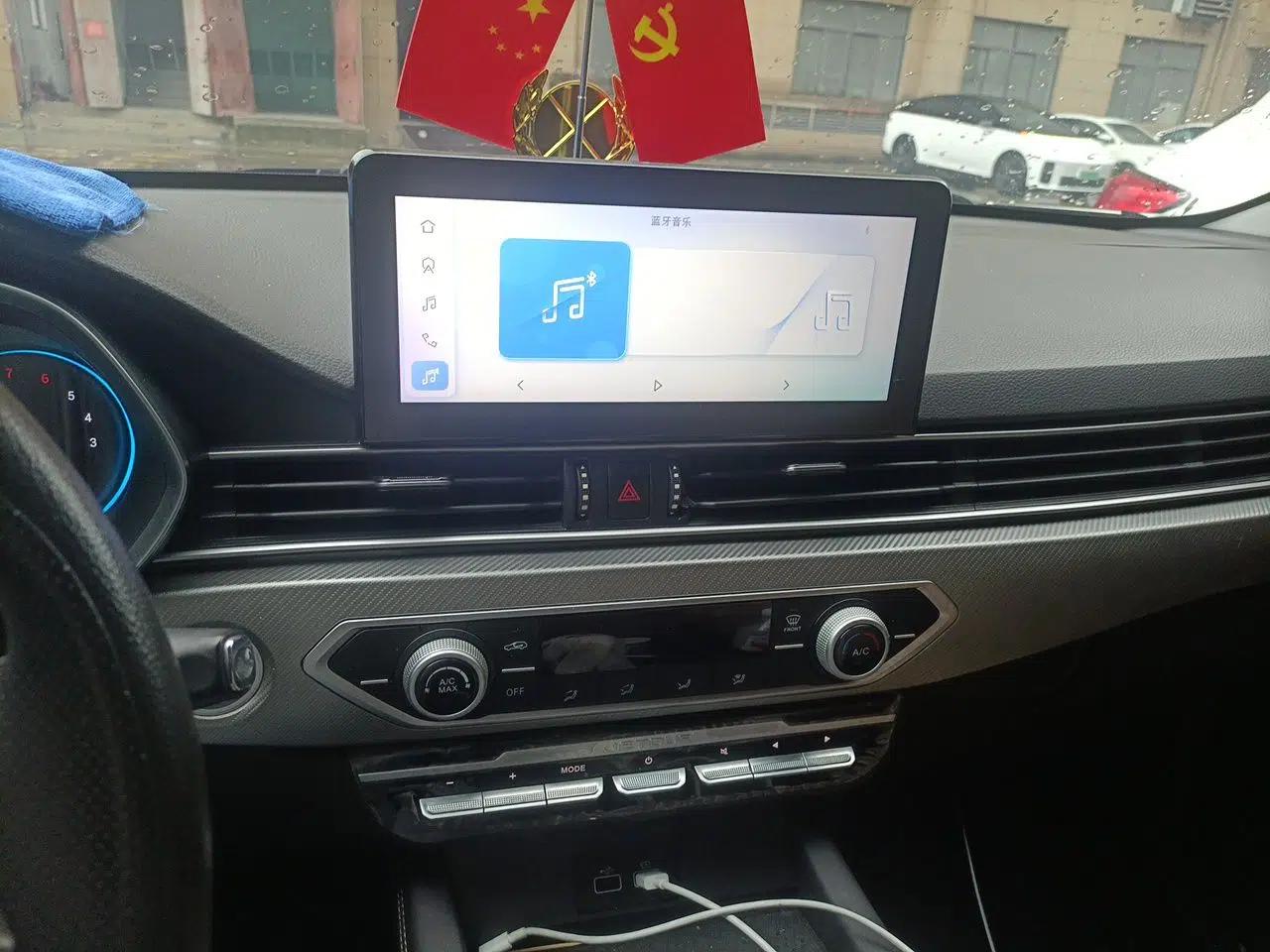 JETOUR X70S 2022 1.5T Manual Fanghua Edition 5 Seats — миниатюра 14