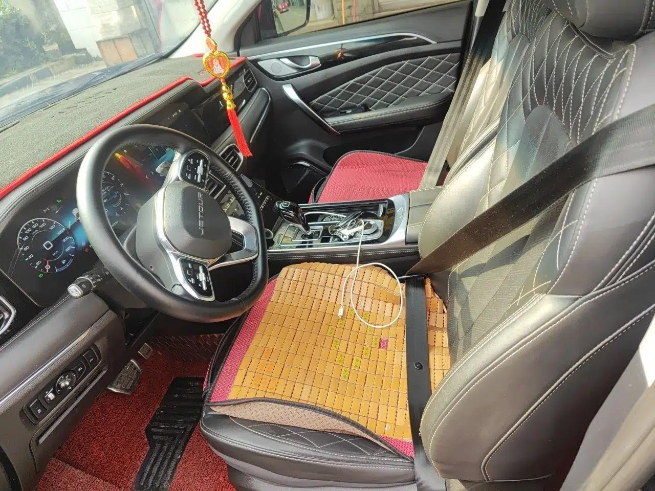JETOUR X95 2020 1.6T DCT Exploration Pro Edition 7 Seats — миниатюра 16