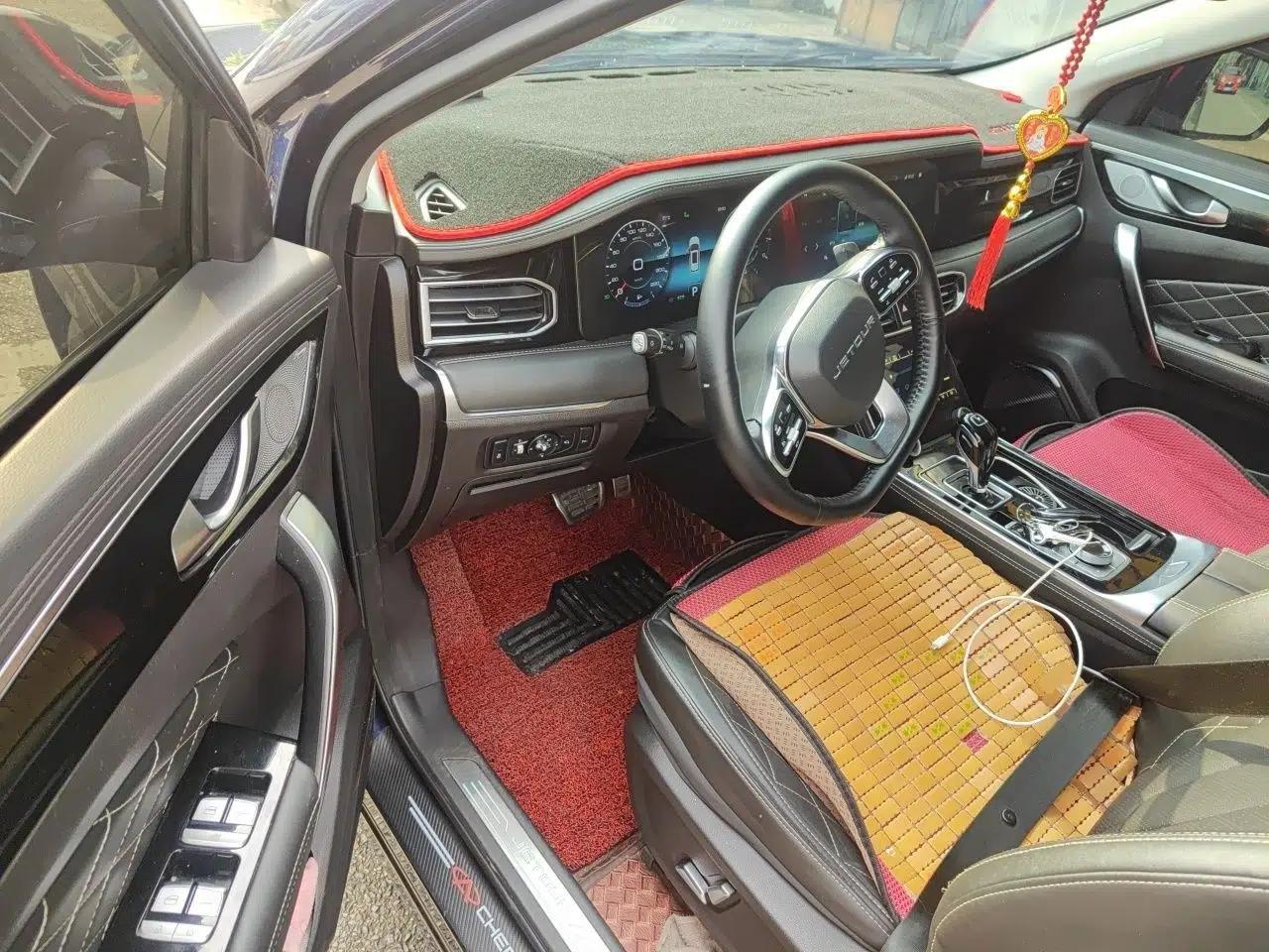 JETOUR X95 2020 1.6T DCT Exploration Pro Edition 7 Seats — миниатюра 17