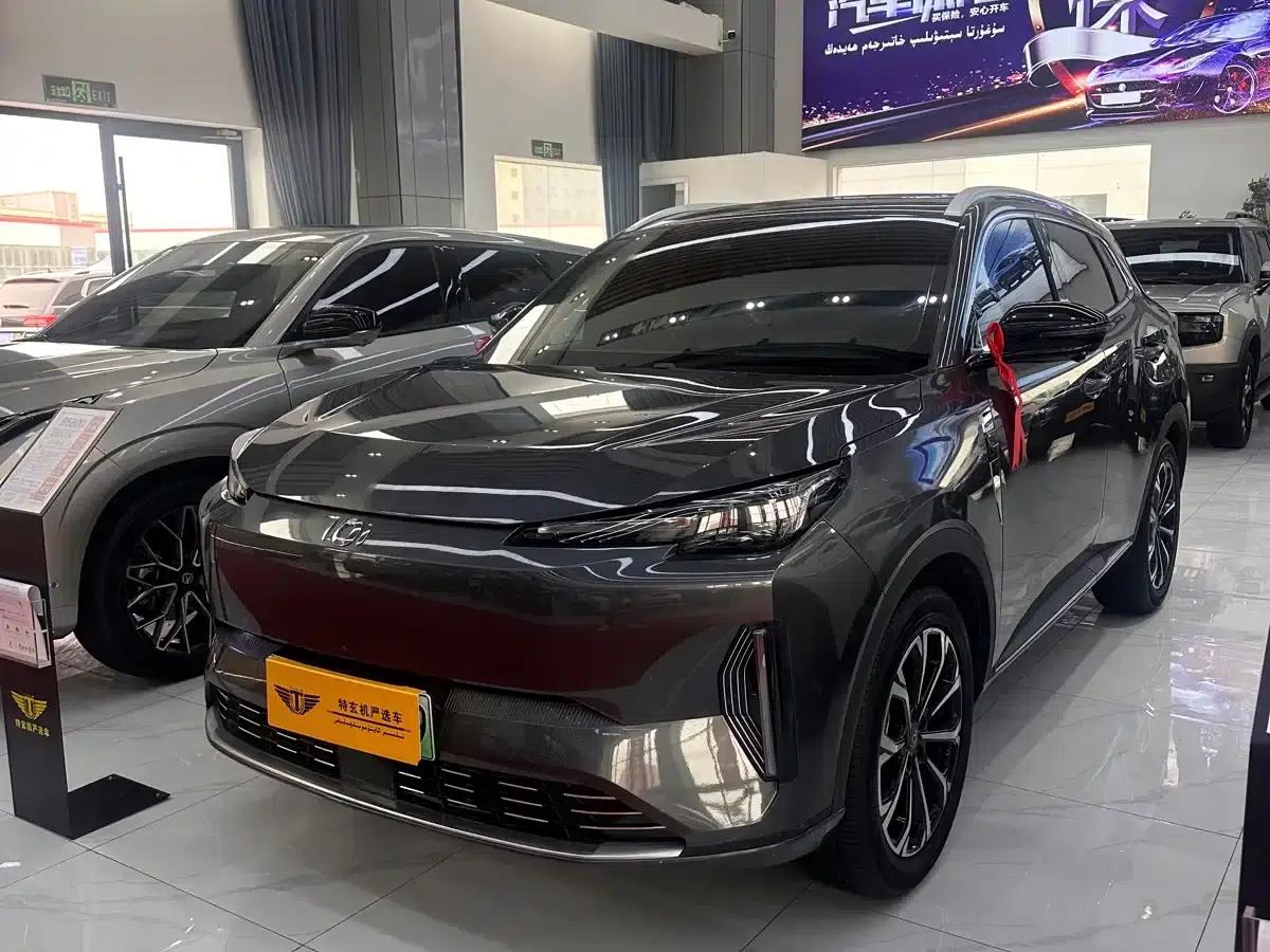 Changan Qiyuan Q05 Classic 2025 Model - Truly Delicious Edition 125 Superior Version — миниатюра 1