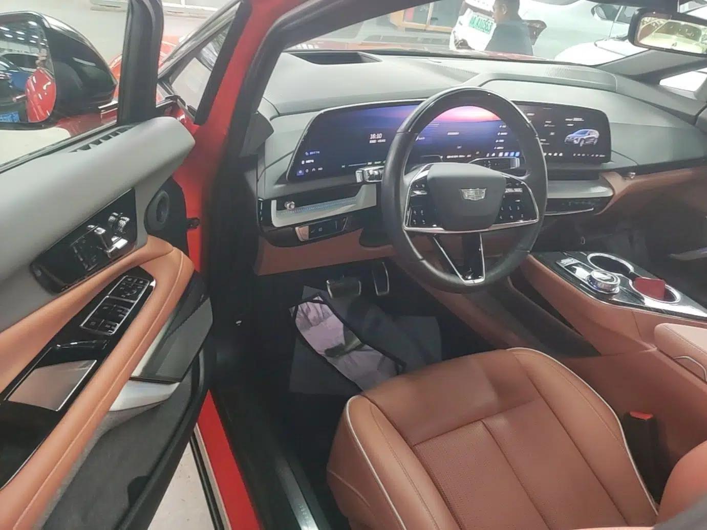 Cadillac OPTIQ 2024 Four-Wheel Drive Long-Range Version — миниатюра 18