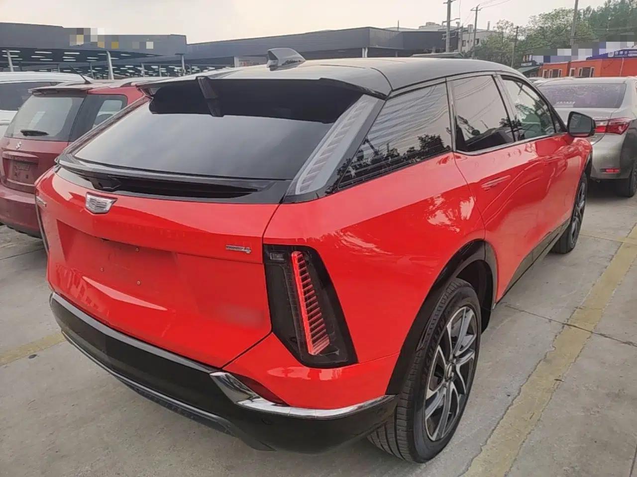 Cadillac OPTIQ 2024 Four-Wheel Drive Long-Range Version — миниатюра 4