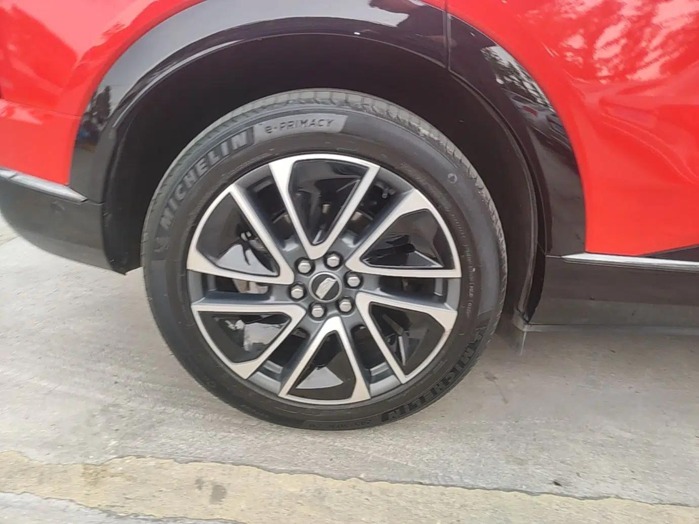 Cadillac OPTIQ 2024 Four-Wheel Drive Long-Range Version — миниатюра 10