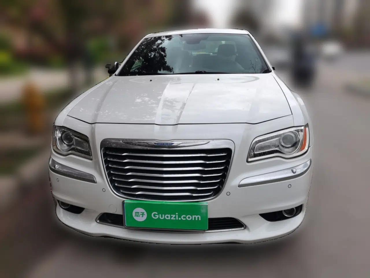 Chrysler 300C 2014 3.0L Excellence Edition — миниатюра 2
