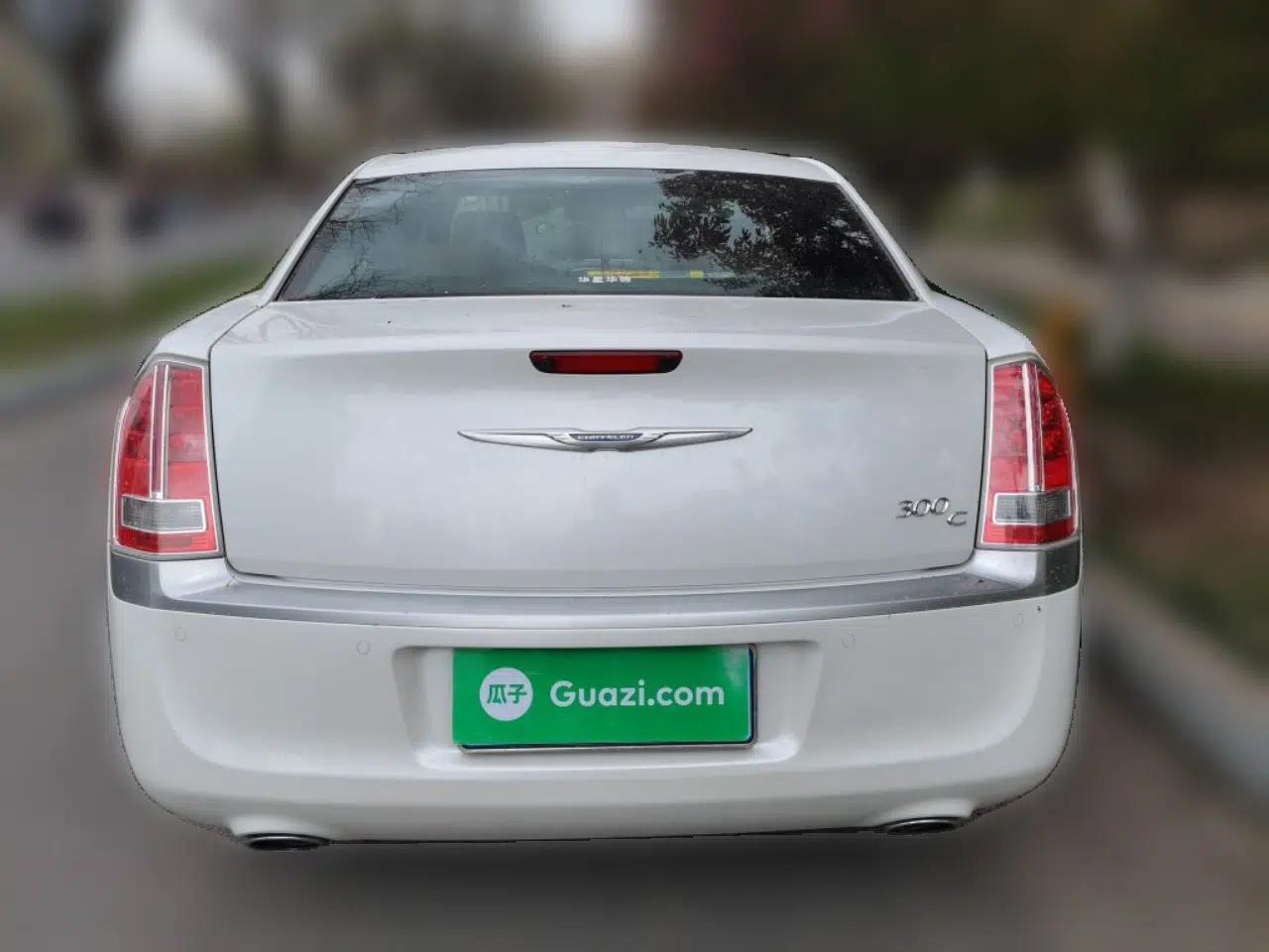 Chrysler 300C 2014 3.0L Excellence Edition — миниатюра 5