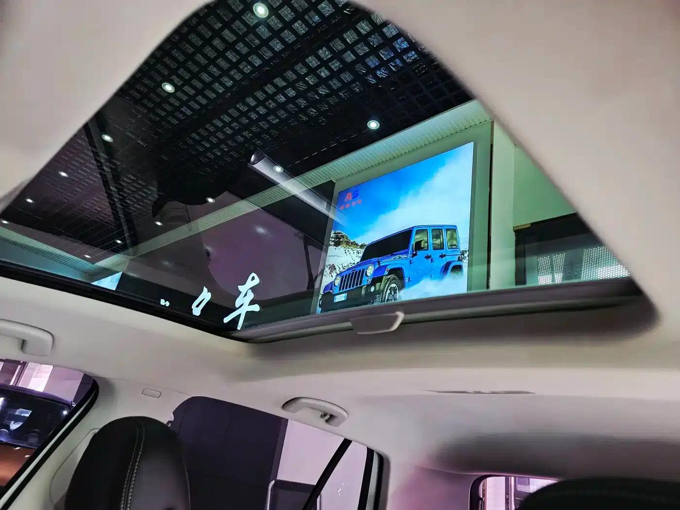 2020 Golf EV — миниатюра 12