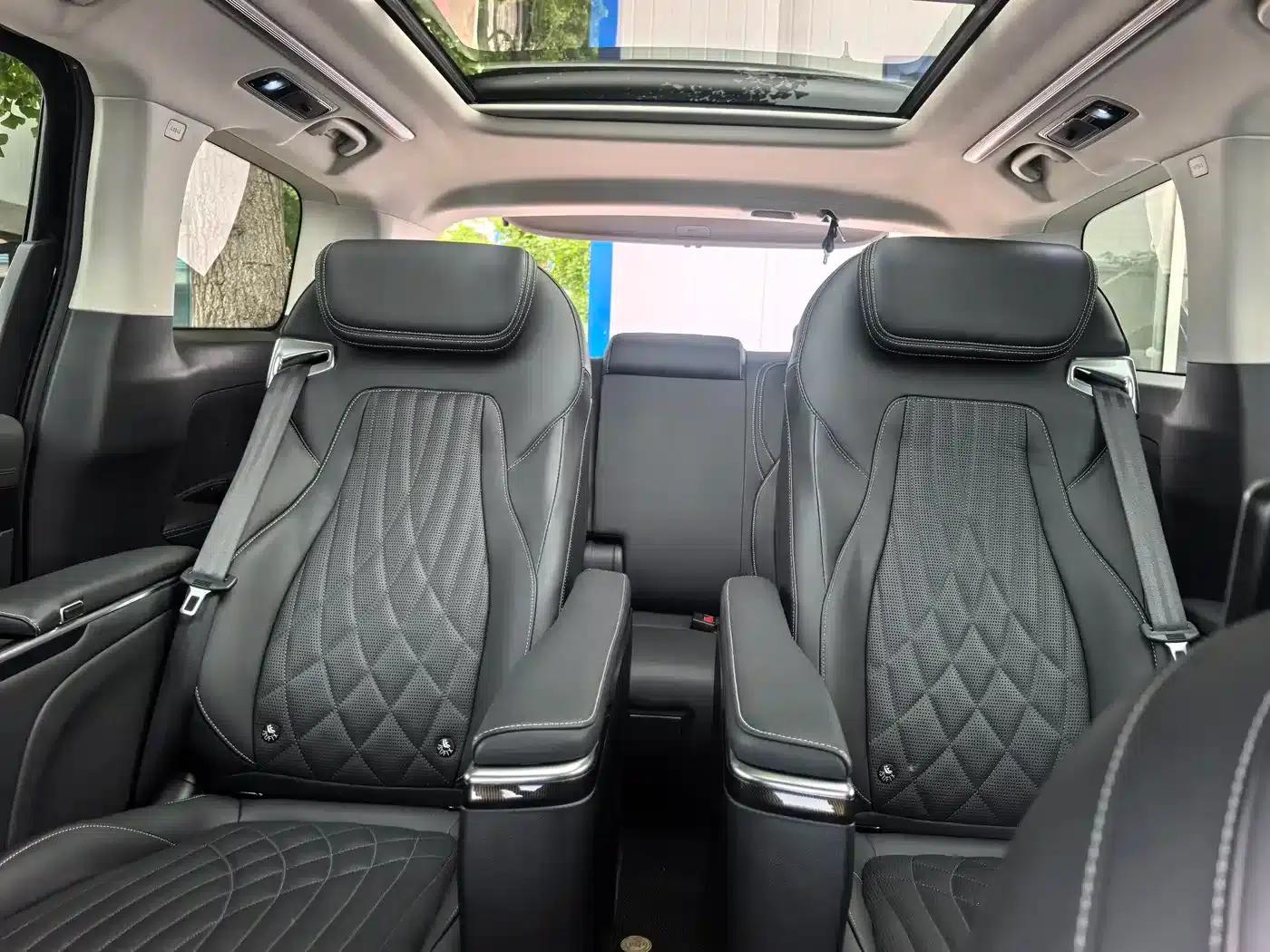 Maxus G90 2023 2.0T Interstellar 7-Seater Edition — миниатюра 11