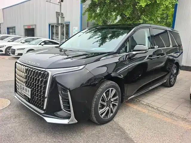 Maxus G90 2023 2.0T Interstellar 7-Seater Edition
