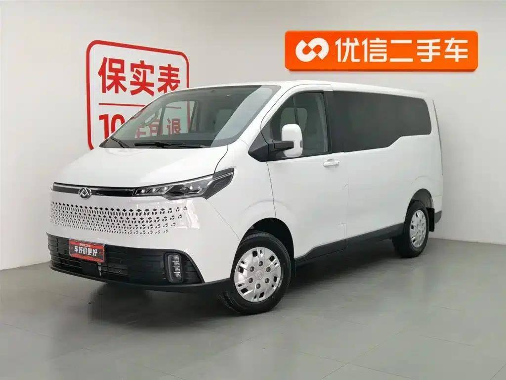 Xintu V70 2025 2.0T Manual Short Wheelbase Low Roof Elite Edition 5/6 Seats (125Ps) — миниатюра 1