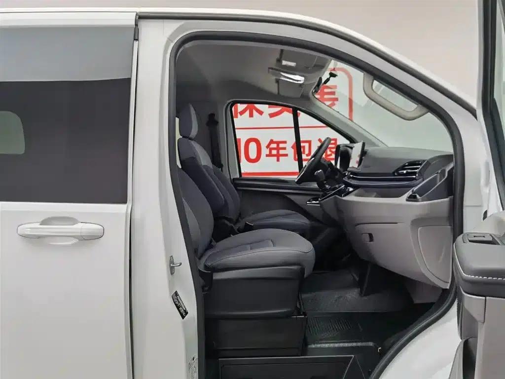 Xintu V70 2025 2.0T Manual Short Wheelbase Low Roof Elite Edition 5/6 Seats (125Ps) — миниатюра 21