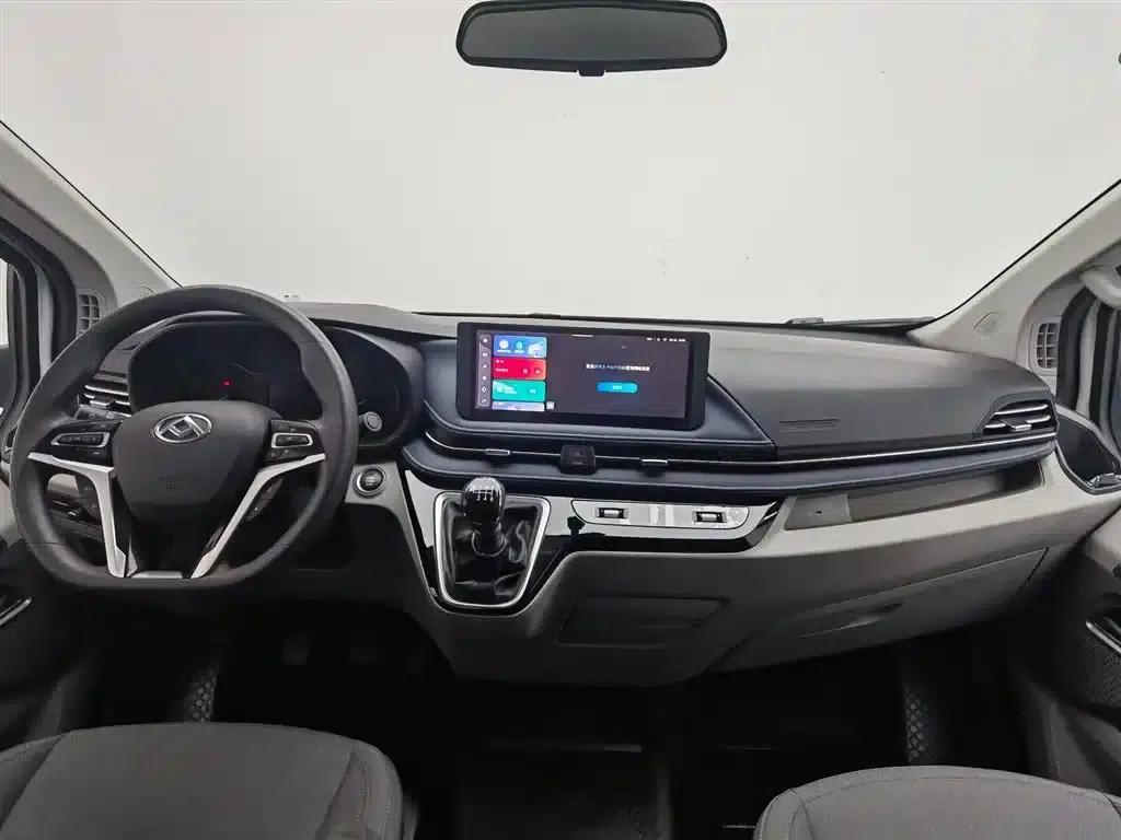 Xintu V70 2025 2.0T Manual Short Wheelbase Low Roof Elite Edition 5/6 Seats (125Ps) — миниатюра 23
