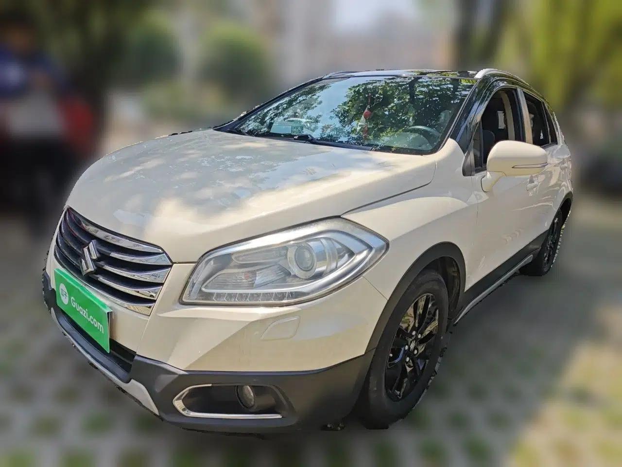 Suzuki S-Cross 2014 1.6L CVT Two-Wheel Drive Elite Version — миниатюра 1