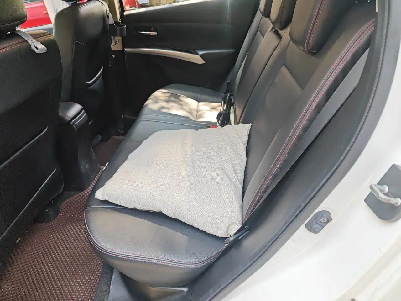 Suzuki S-Cross 2014 1.6L CVT Two-Wheel Drive Elite Version — миниатюра 18