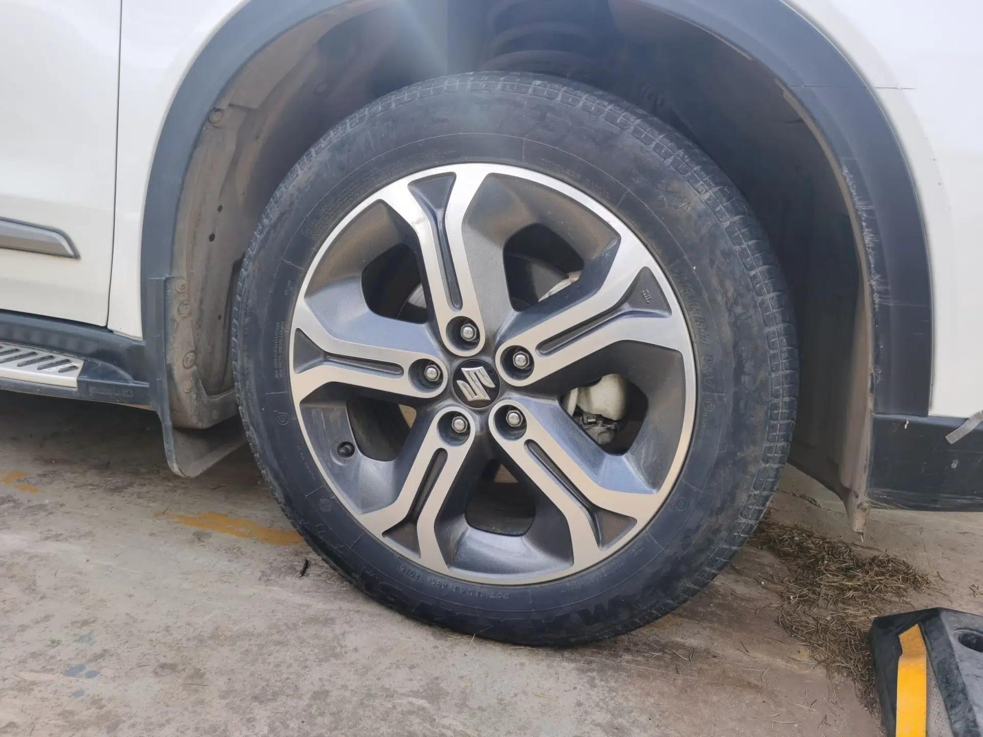 Suzuki Vitara 2016 1.4T Automatic Two-Wheel Drive Luxury Version — миниатюра 8