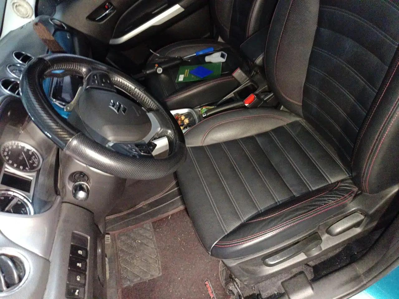 Suzuki Vitara 2016 1.4T Automatic Two-Wheel Drive Luxury Version — миниатюра 16
