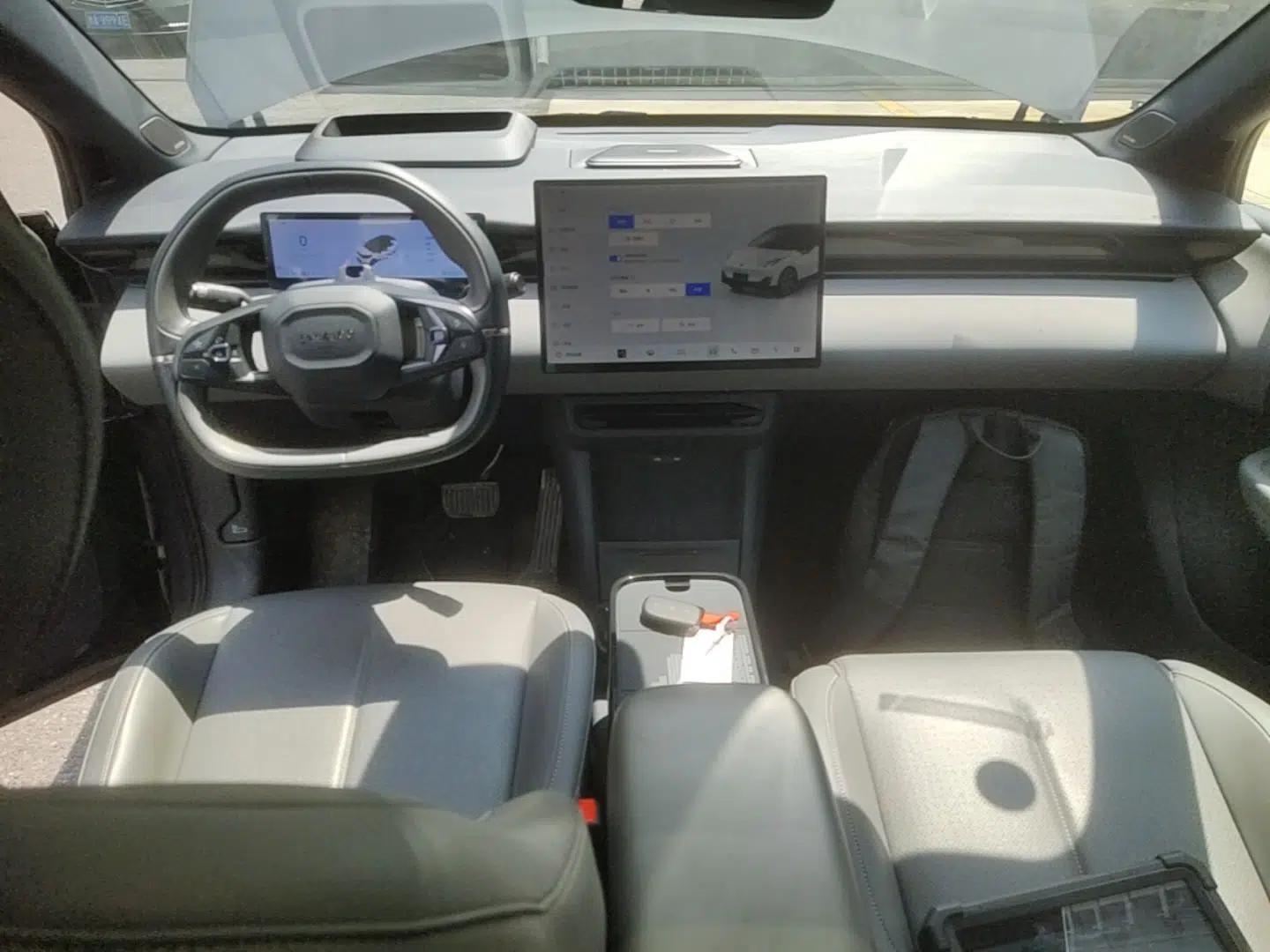 Lynk & Co Z20 2025 530 km Range Rear-Wheel Drive Max — миниатюра 13
