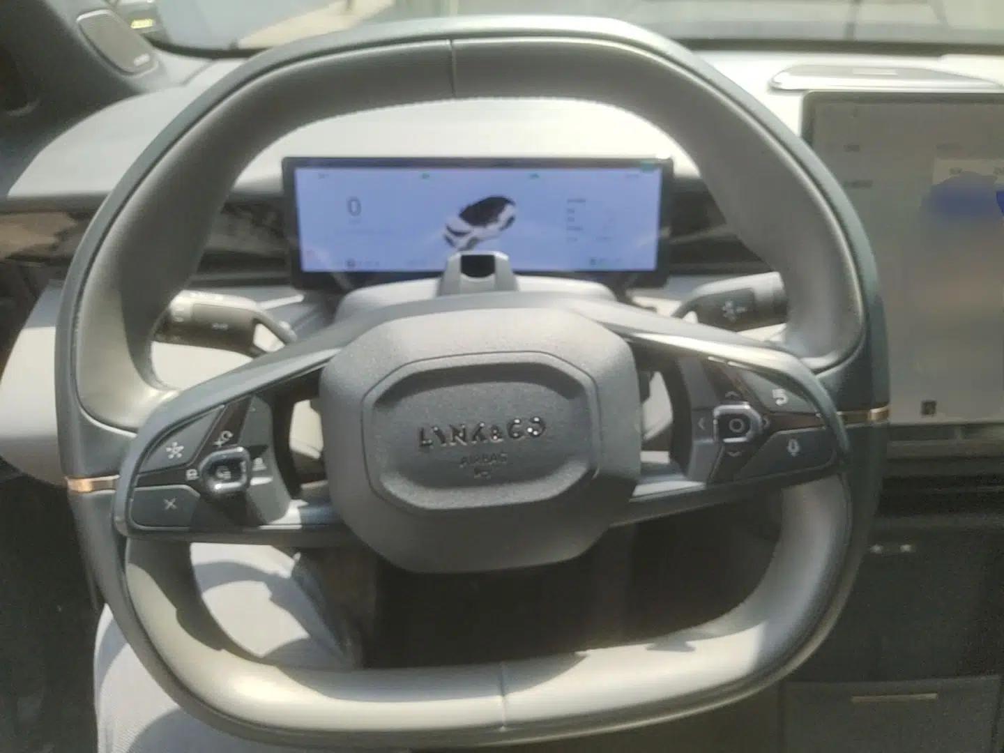 Lynk & Co Z20 2025 530 km Range Rear-Wheel Drive Max — миниатюра 14