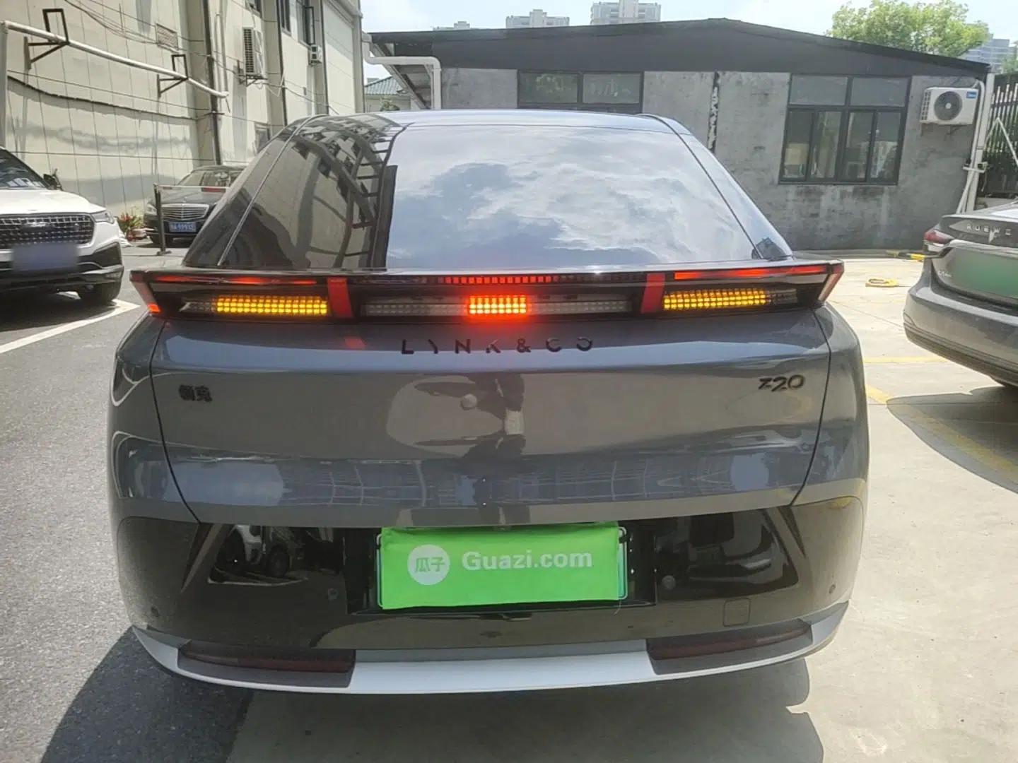 Lynk & Co Z20 2025 530 km Range Rear-Wheel Drive Max — миниатюра 5