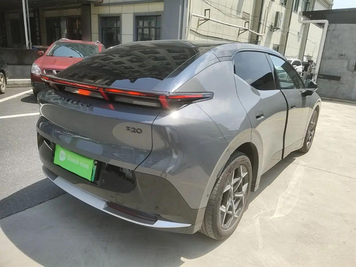 Lynk & Co Z20 2025 530 km Range Rear-Wheel Drive Max — миниатюра 6
